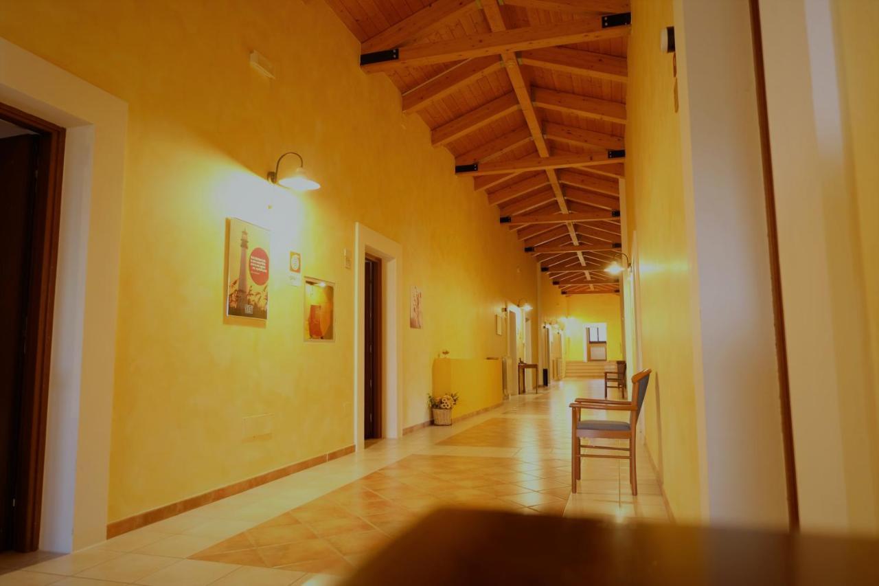 Hostel Il Tetto Melfi Exterior foto